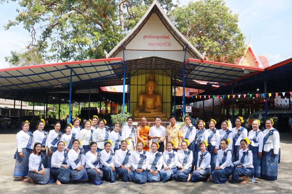 รำถวายหลวงพ่อทันใจ เนื่องในประเพณีกวนข้าวทิพย์ สรงน้ำพระสงฆ์ ประจำปี พ.ศ. 2569